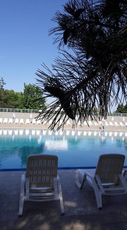 Adica Prenociste Sport Wellness Centar - Bazeni Hostel Ada Buitenkant foto