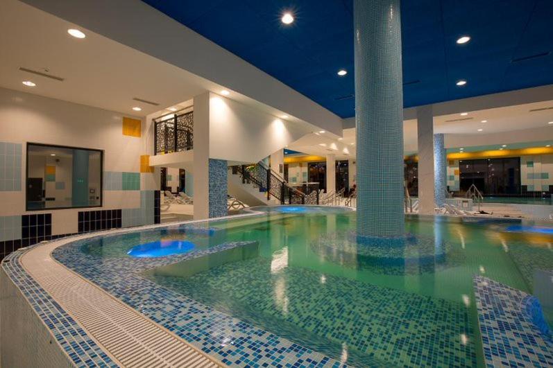 Adica Prenociste Sport Wellness Centar - Bazeni Hostel Ada Buitenkant foto